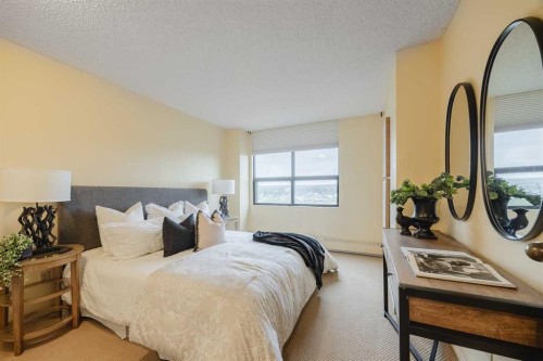 1003-80 Point Mckay Crescent Nw, Calgary, AB - Indoor Photo Showing Bedroom