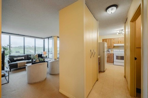 1003-80 Point Mckay Crescent Nw, Calgary, AB - Indoor