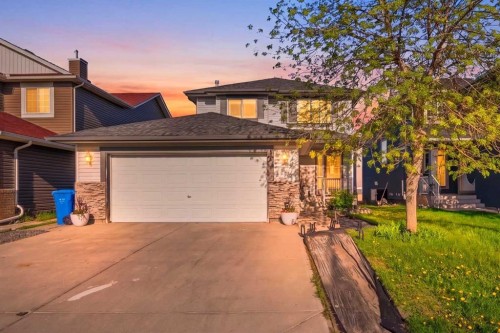 101 Coville Crescent Ne, Calgary, AB - Outdoor
