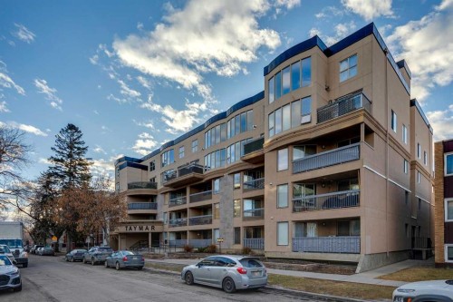 304-317 19 Avenue Sw, Calgary, AB - Outdoor With Balcony With Facade