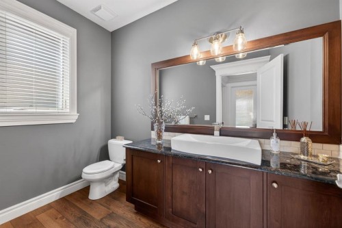 32 Aspen Meadows Manor Sw, Calgary, AB 