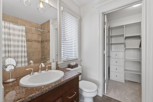 32 Aspen Meadows Manor Sw, Calgary, AB 