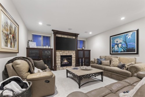 32 Aspen Meadows Manor Sw, Calgary, AB 