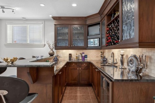 32 Aspen Meadows Manor Sw, Calgary, AB 