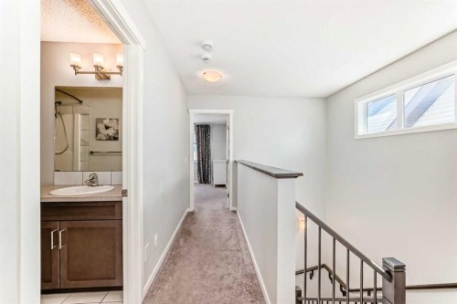 151 Copperpond Rise Se, Calgary, AB 