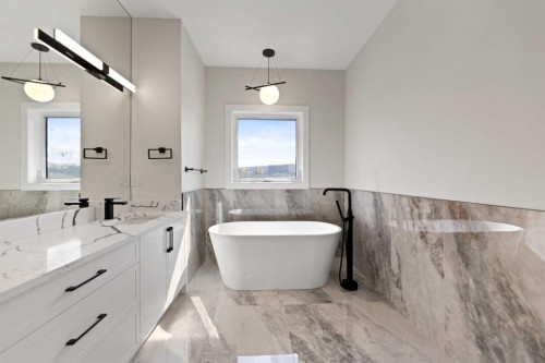 8106 47 Avenue Nw, Calgary, AB 