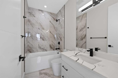 8106 47 Avenue Nw, Calgary, AB 