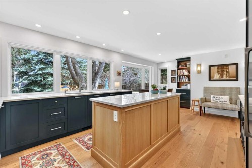 8932 Baylor Crescent Sw, Calgary, AB 