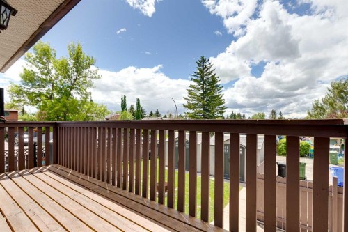 364 Silvergrove Place Nw, Calgary, AB 