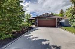 364 Silvergrove Place NW Calgary, AB T3B 4T6