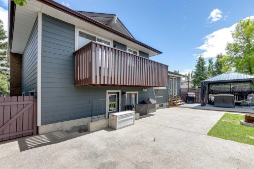 364 Silvergrove Place Nw, Calgary, AB 