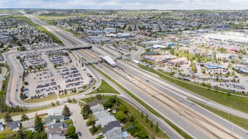 364 Silvergrove Place Nw, Calgary, AB 