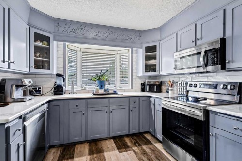 364 Silvergrove Place Nw, Calgary, AB 