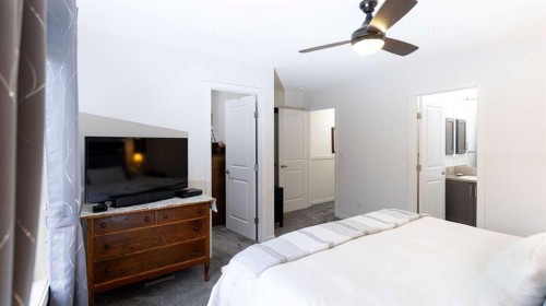 340 Legacy Point Se, Calgary, AB - Indoor Photo Showing Bedroom