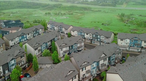 340 Legacy Point Se, Calgary, AB -  With View