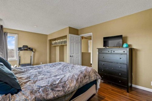 34 Elk Hill Se, Airdrie, AB 