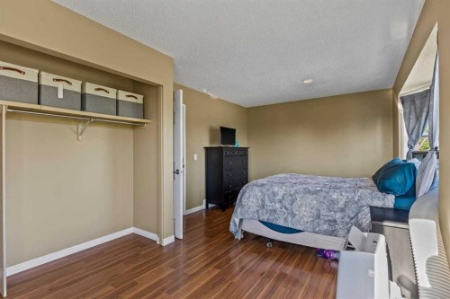 34 Elk Hill Se, Airdrie, AB 