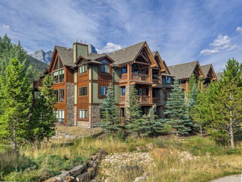 105-106 Stewart Creek Landing, Canmore, AB 