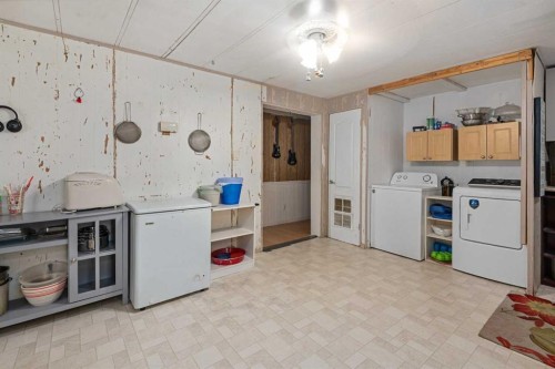 461-3223 83 Street Nw, Calgary, AB 