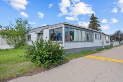 461-3223 83 Street NW Calgary, AB T3B 5P3