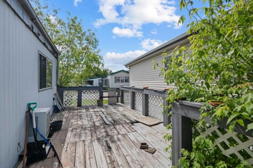 461-3223 83 Street Nw, Calgary, AB 