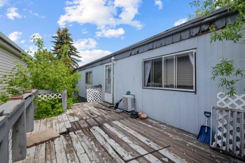 461-3223 83 Street Nw, Calgary, AB 