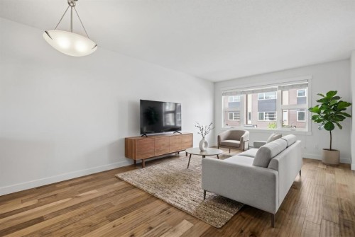 220 Covecreek Circle Ne, Calgary, AB 