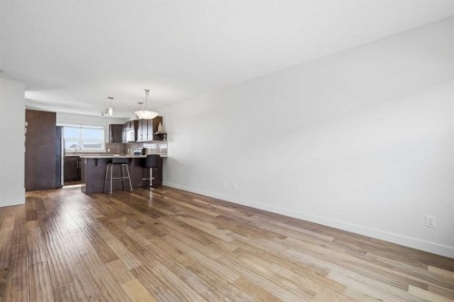 220 Covecreek Circle Ne, Calgary, AB 