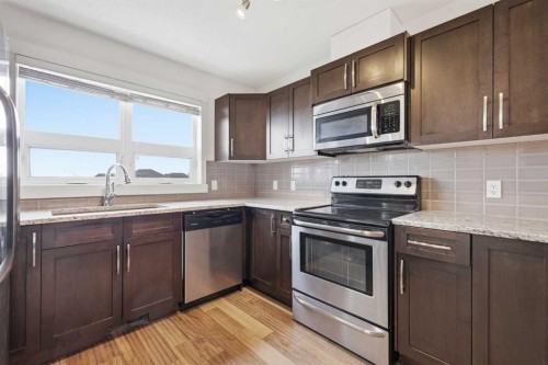 220 Covecreek Circle Ne, Calgary, AB 