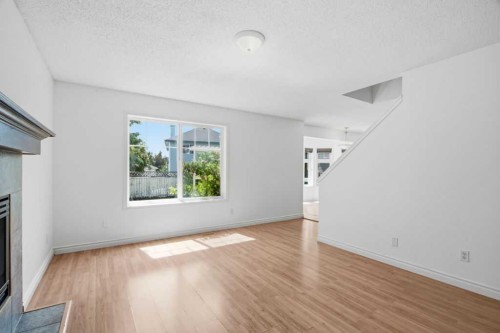 690 Coventry Drive Ne, Calgary, AB 