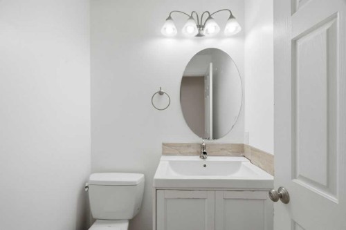 690 Coventry Drive Ne, Calgary, AB 