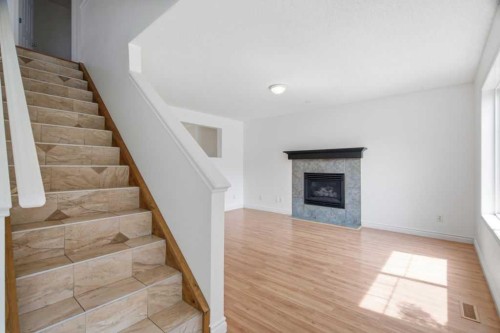 690 Coventry Drive Ne, Calgary, AB 