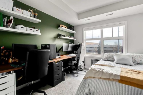 208-255 Les Jardins Park Se, Calgary, AB - Indoor Photo Showing Other Room