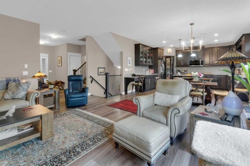 172 Ridge View Close, Cochrane, AB - Indoor Photo Showing Living Room