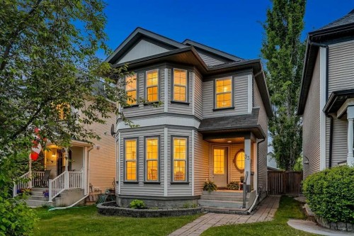 33 Prestwick Rise Se, Calgary, AB 