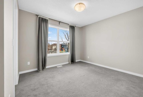 1607 2 Street Nw, Calgary, AB - Indoor Photo Showing Other Room