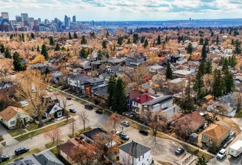 1607 2 Street Nw, Calgary, AB - Outdoor With View