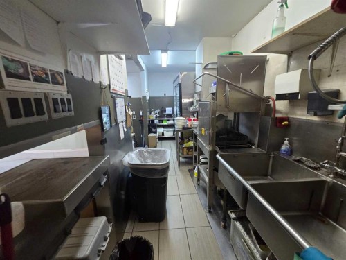 300 14 Street Nw, Calgary, AB 
