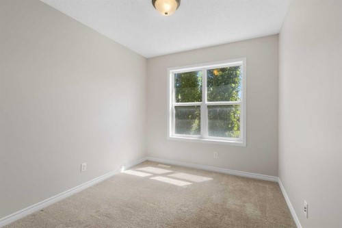 282 Prestwick Circle Se, Calgary, AB - Indoor Photo Showing Other Room