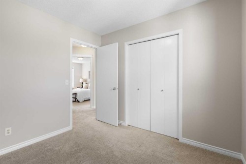 282 Prestwick Circle Se, Calgary, AB - Indoor