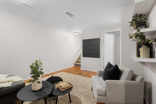 282 Prestwick Circle Se, Calgary, AB - Indoor