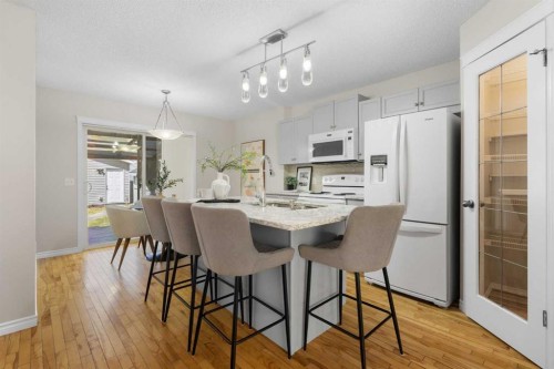 282 Prestwick Circle Se, Calgary, AB - Indoor