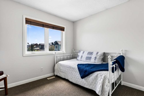 216 Everbrook Way Sw, Calgary, AB 