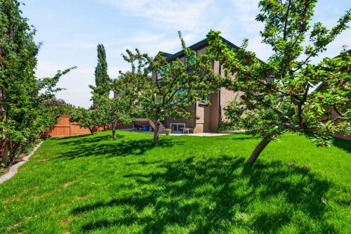 216 Everbrook Way Sw, Calgary, AB 