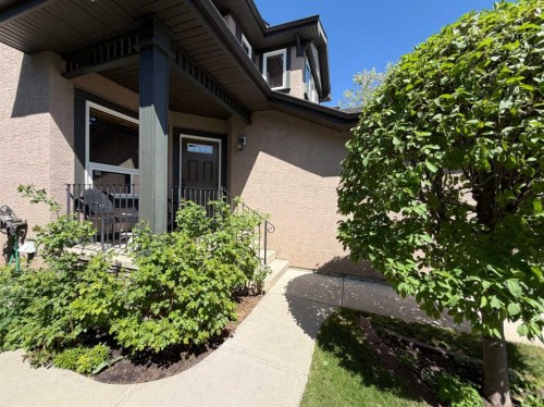 216 Everbrook Way Sw, Calgary, AB 