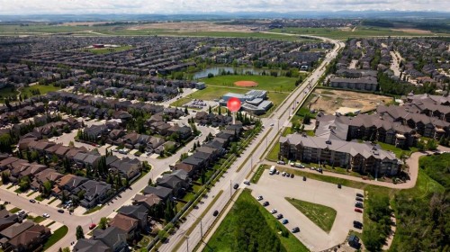 216 Everbrook Way Sw, Calgary, AB 