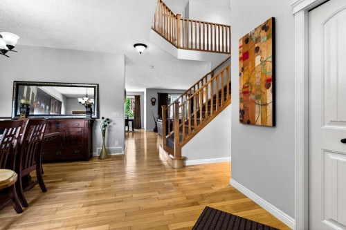 216 Everbrook Way Sw, Calgary, AB 
