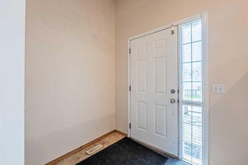 65 Martinvalley Road Ne, Calgary, AB - Indoor Photo Showing Other Room