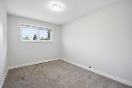 187 Templeton Circle Ne, Calgary, AB - Indoor Photo Showing Other Room