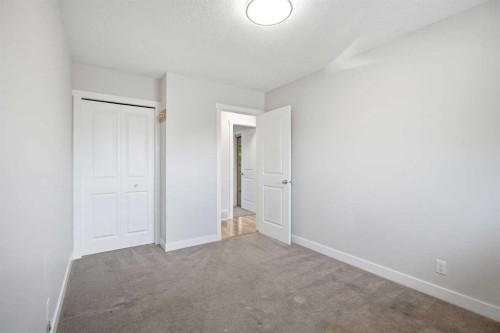 187 Templeton Circle Ne, Calgary, AB - Indoor Photo Showing Other Room